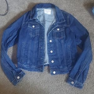 Jean jacket size large